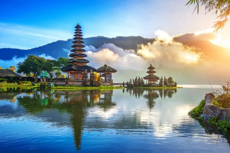 m_Bali_tv_destination_img_1_l_771_1158